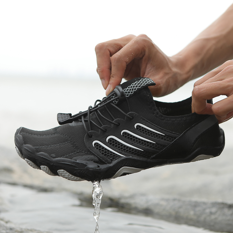 New Men Water Shoes Aqua Shoes - Fishing Boat Trailer ulasan dan harga